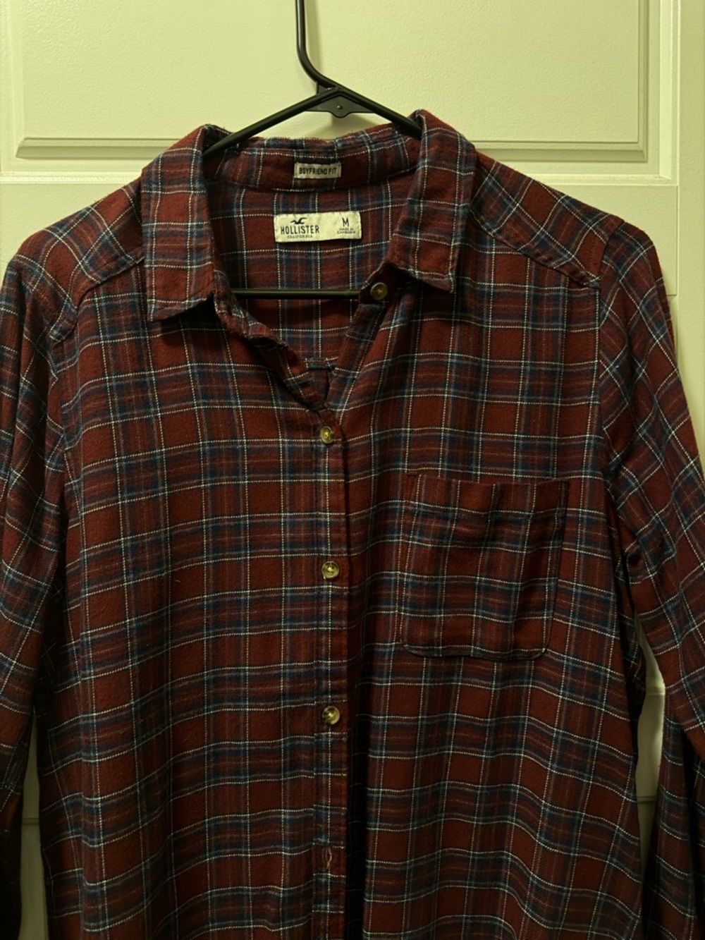 Hollister Women’s Burgundy Plaid Flannel Button-Down Shirt